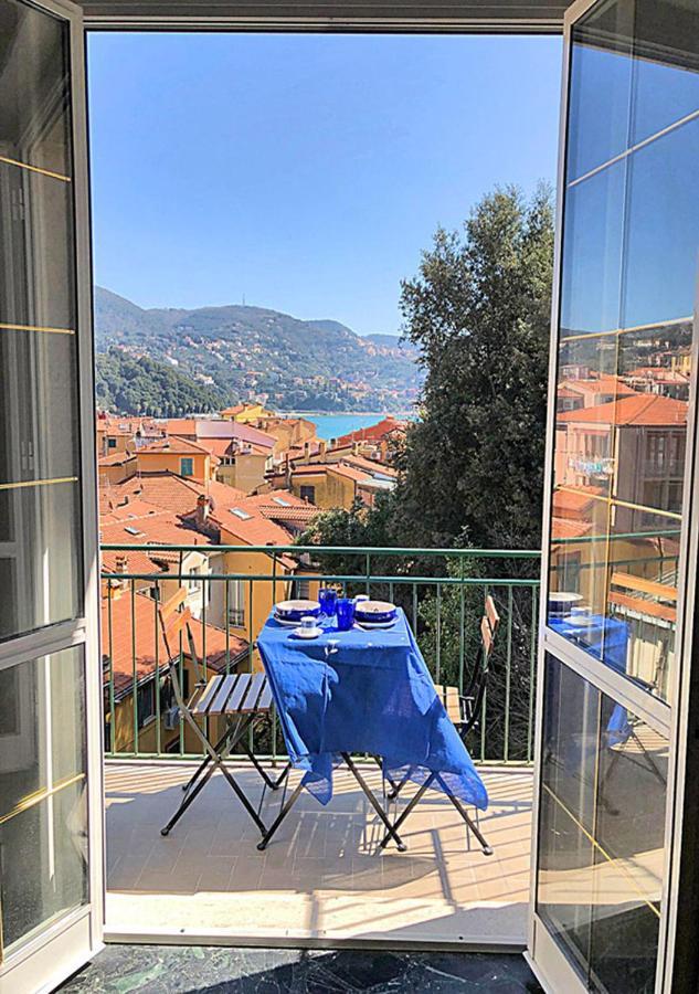 Il Mare A Due Passi Apartman Lerici Kültér fotó